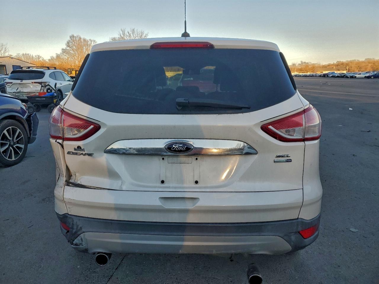 2013 FORD ESCAPE SEL photo 16