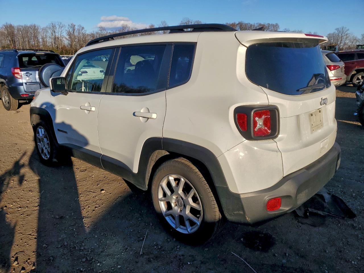2020 JEEP RENEGADE LATITUDE photo 3
