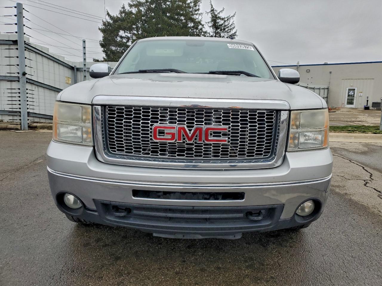 2010 GMC SIERRA K1500 SLE photo 13
