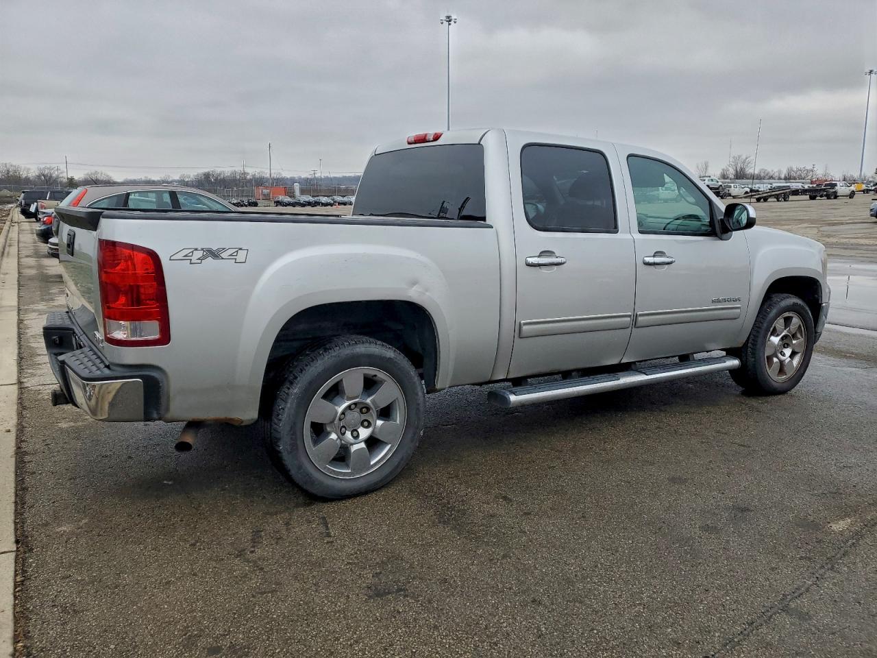 2010 GMC SIERRA K1500 SLE photo 7