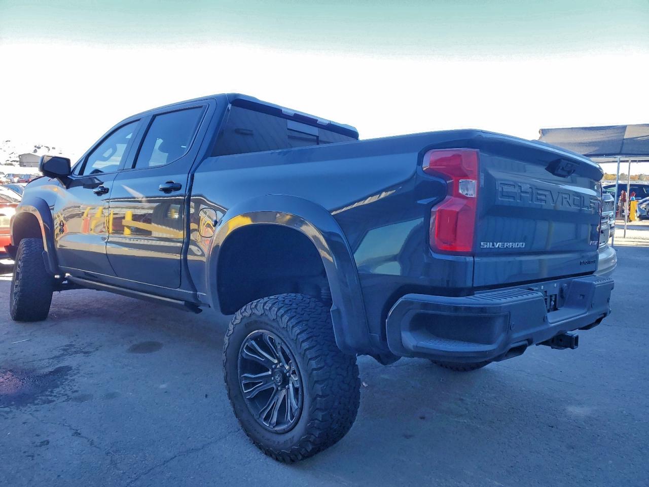 2023 CHEVROLET SILVERADO K1500 RST photo 3