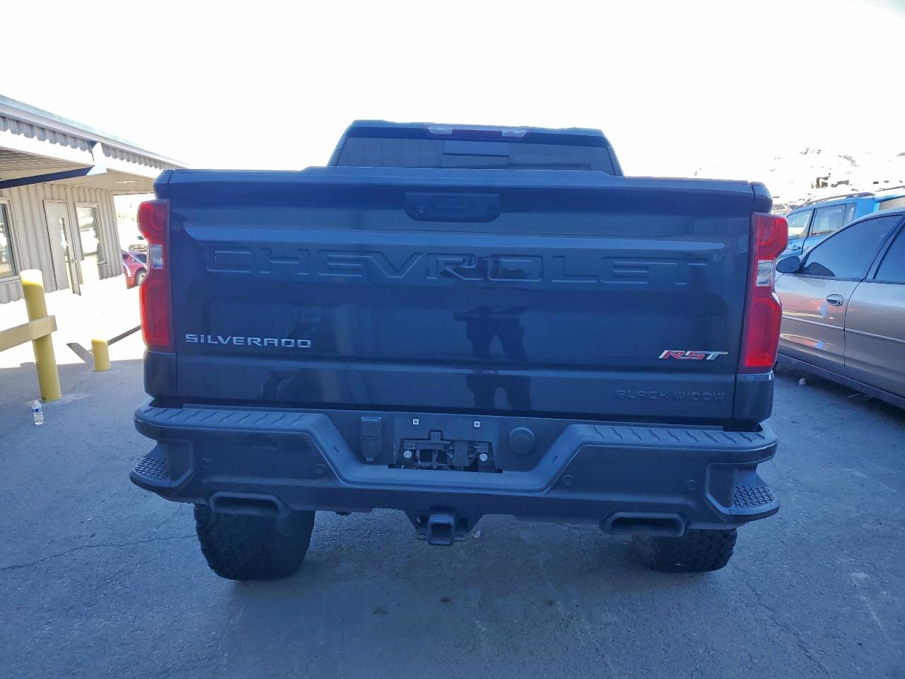 2023 CHEVROLET SILVERADO K1500 RST photo 11