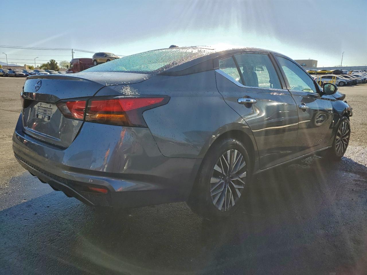 2025 NISSAN ALTIMA SV photo 3