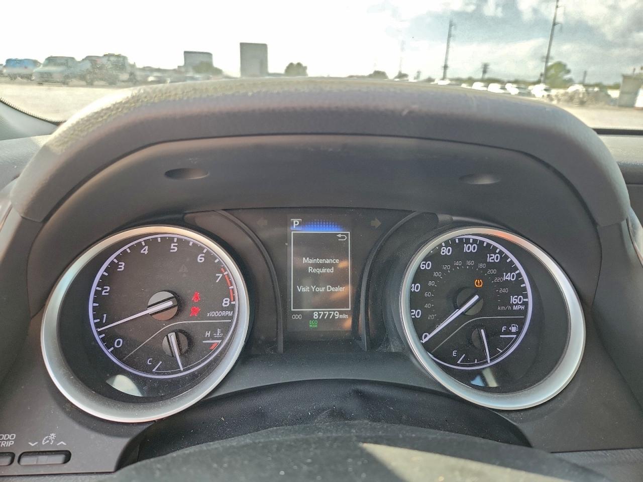 2024 TOYOTA CAMRY LE photo 9