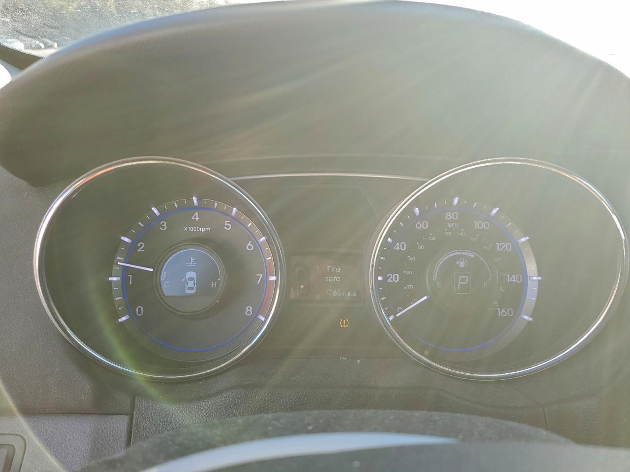 2014 HYUNDAI SONATA GLS photo 9