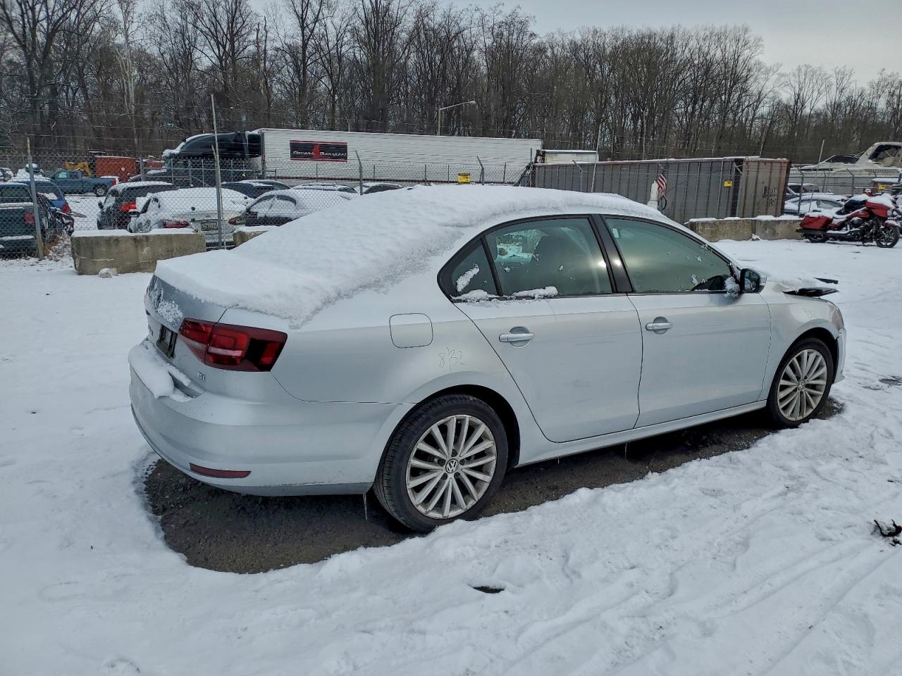 2016 VOLKSWAGEN JETTA SEL photo 3