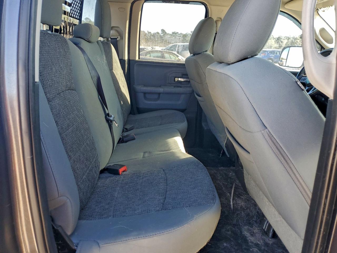 2016 RAM 1500 SLT photo 10