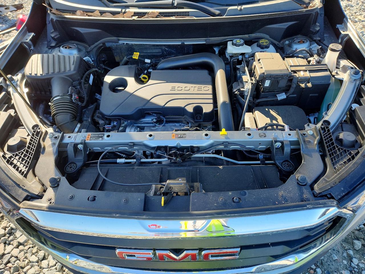 2024 GMC TERRAIN SLE photo 23