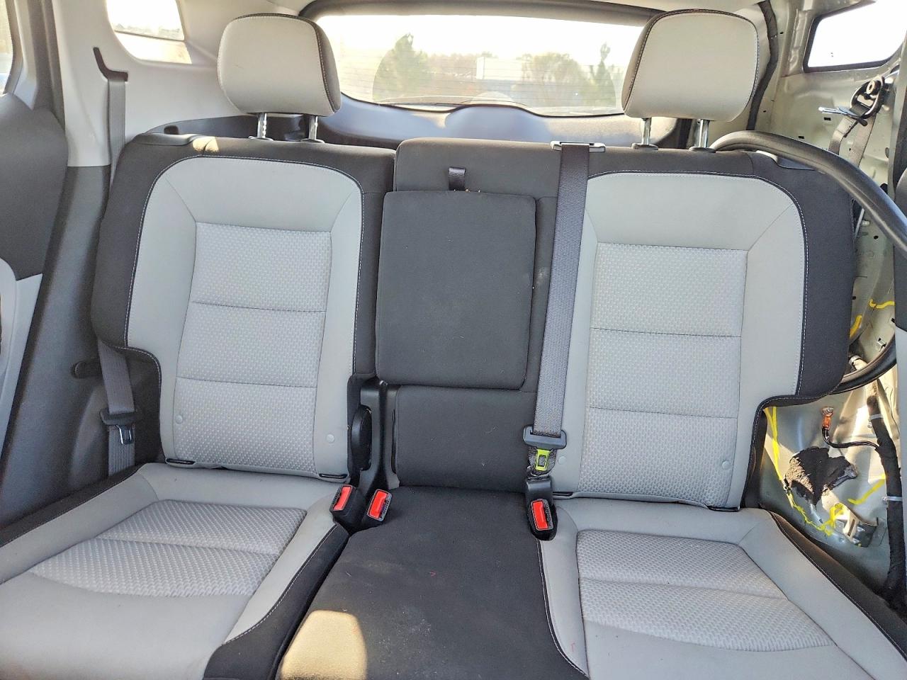 2024 GMC TERRAIN SLE photo 19