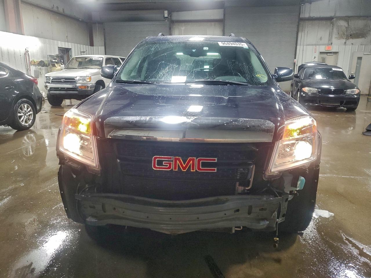 2015 GMC TERRAIN SLE photo 9
