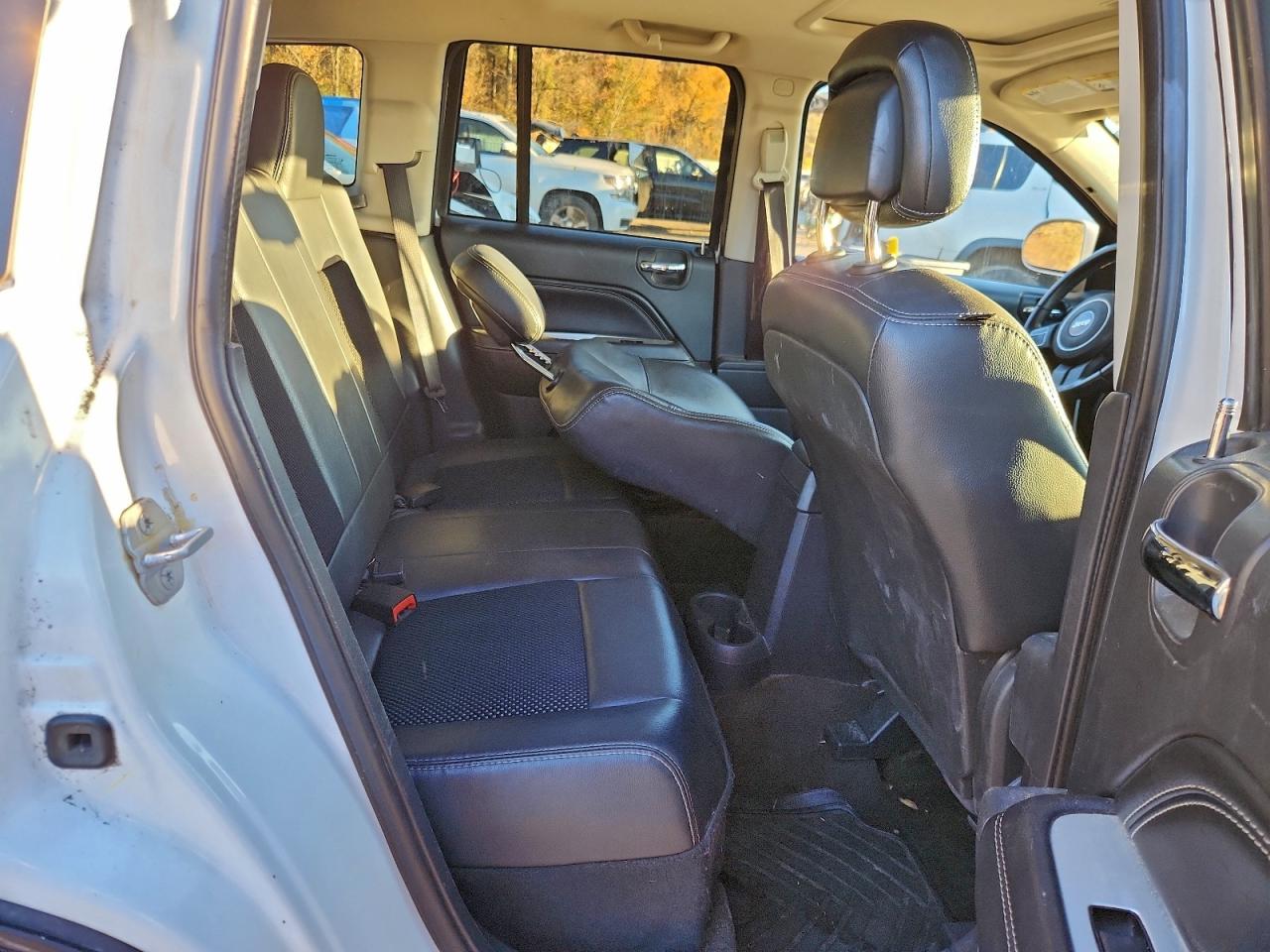 2014 JEEP COMPASS SPORT photo 11