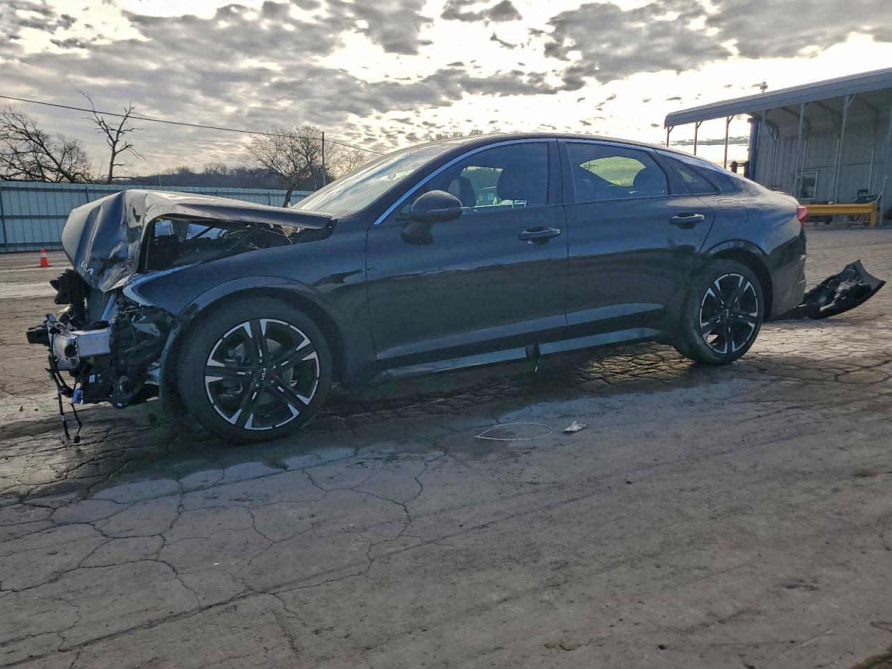 2023 KIA K5