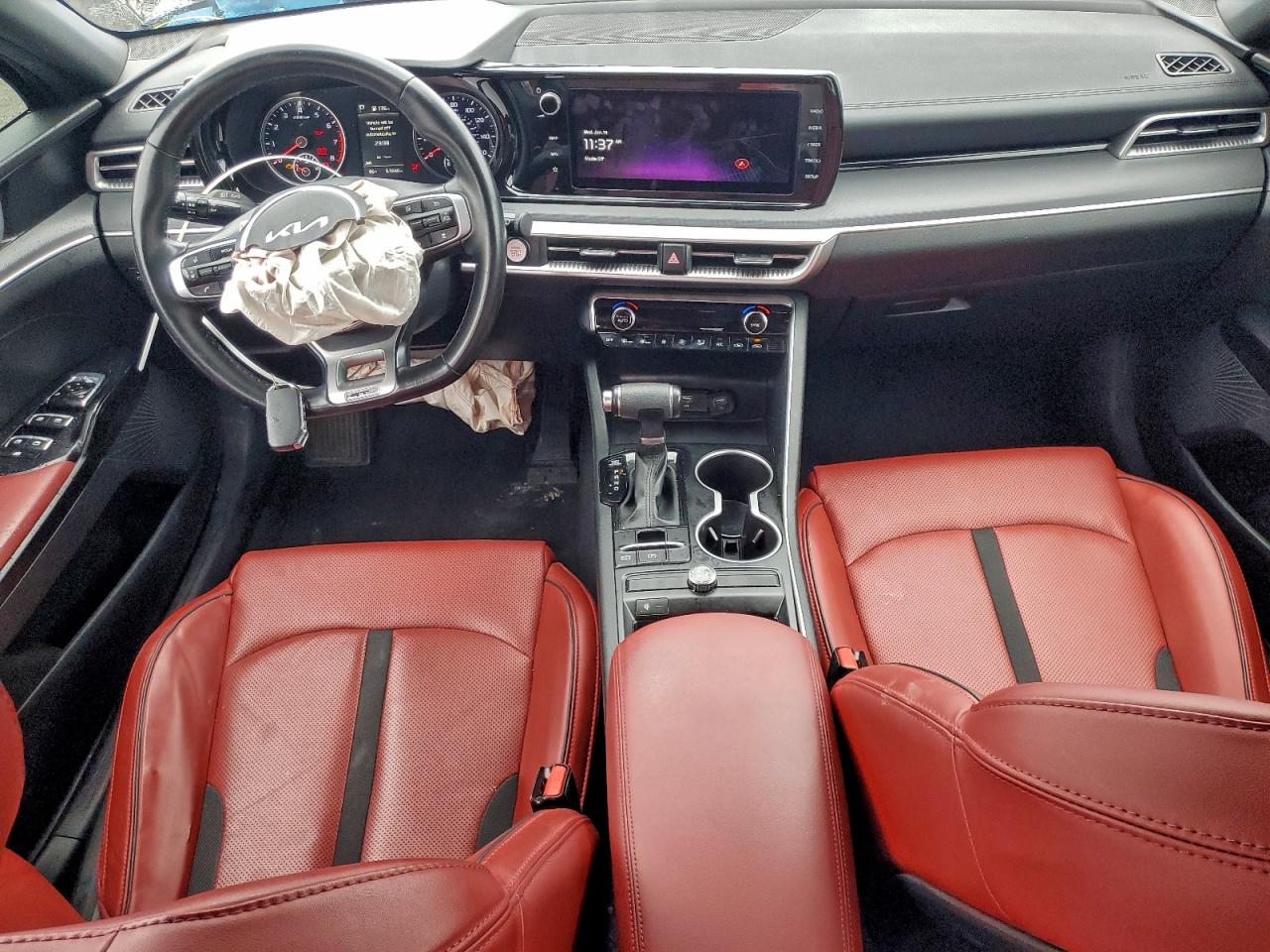 2023 KIA K5 GT LINE photo 22