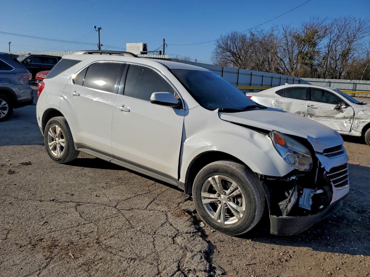 2016 CHEVROLET EQUINOX LT photo 10