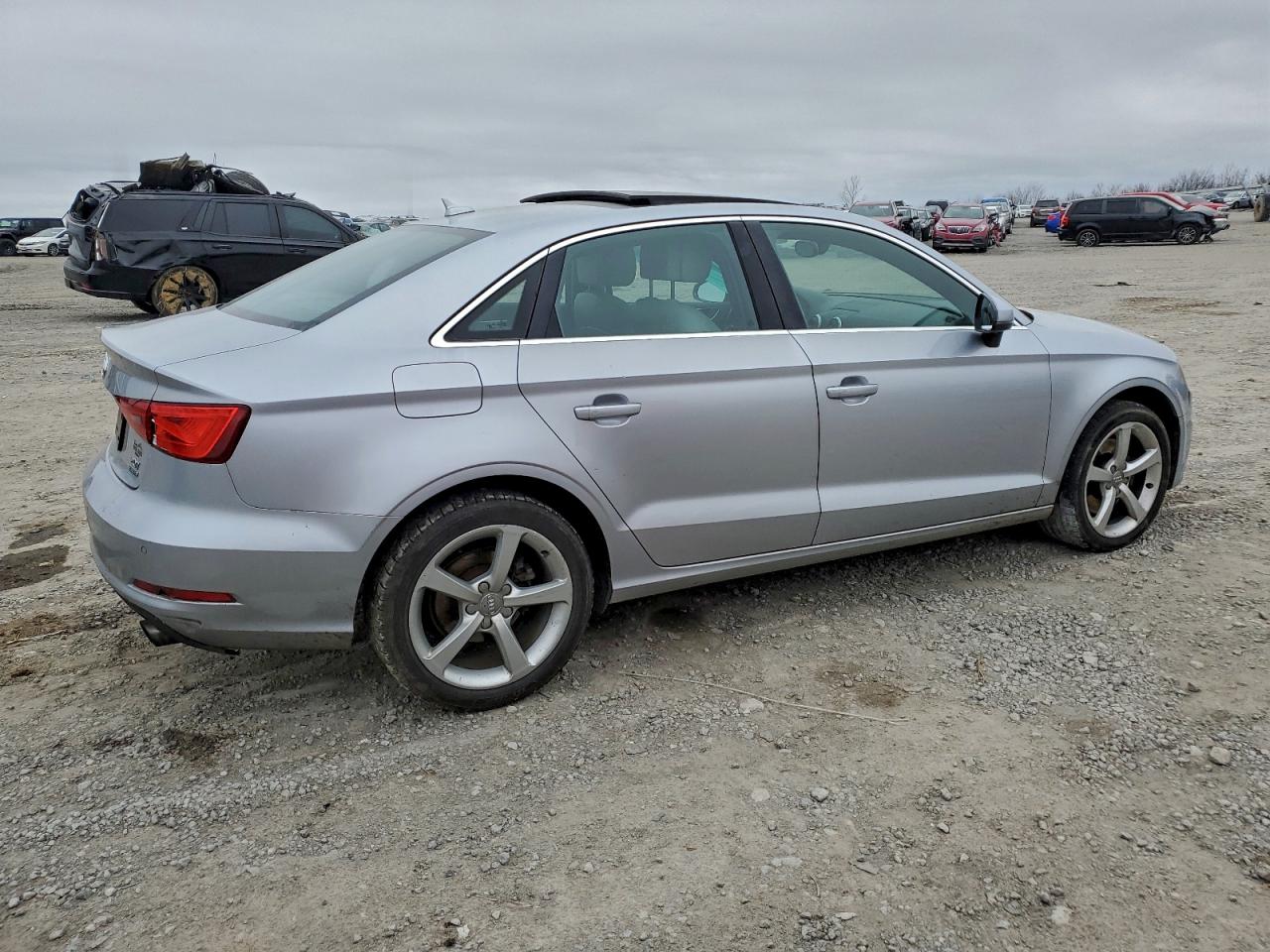 2015 AUDI A3 PREMIUM photo 3