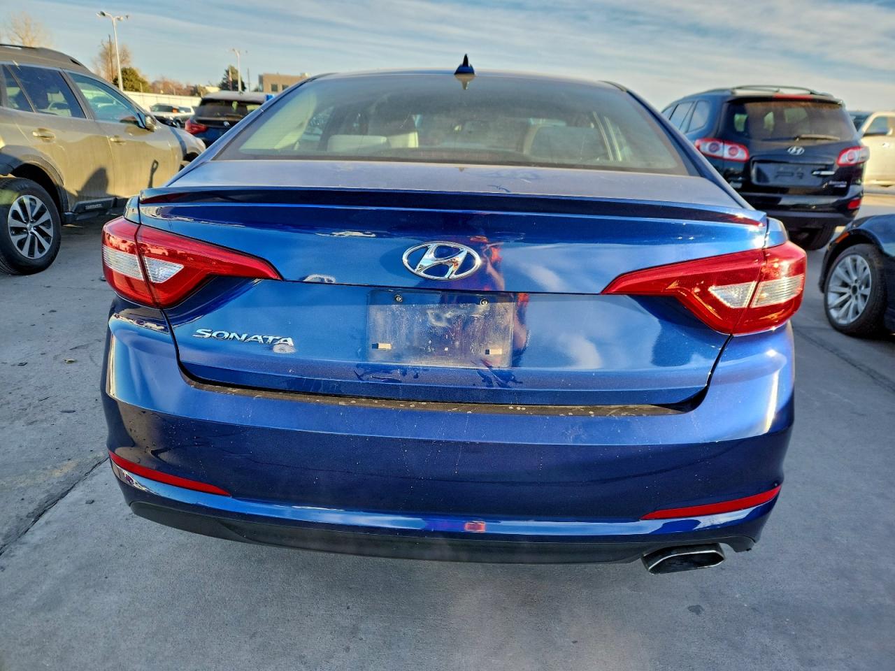 2017 HYUNDAI SONATA SE photo 6