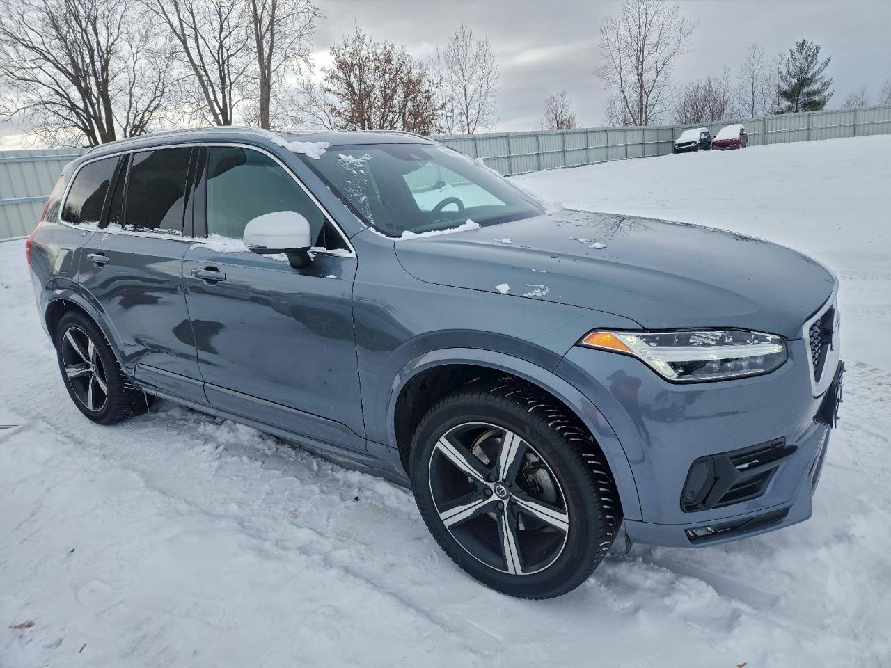 2019 VOLVO XC90 T6 R-DESIGN photo 4