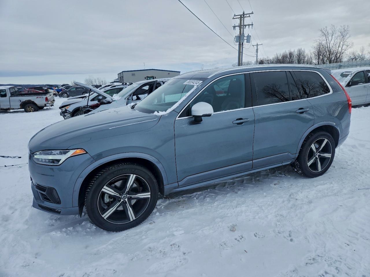 2019 VOLVO XC90