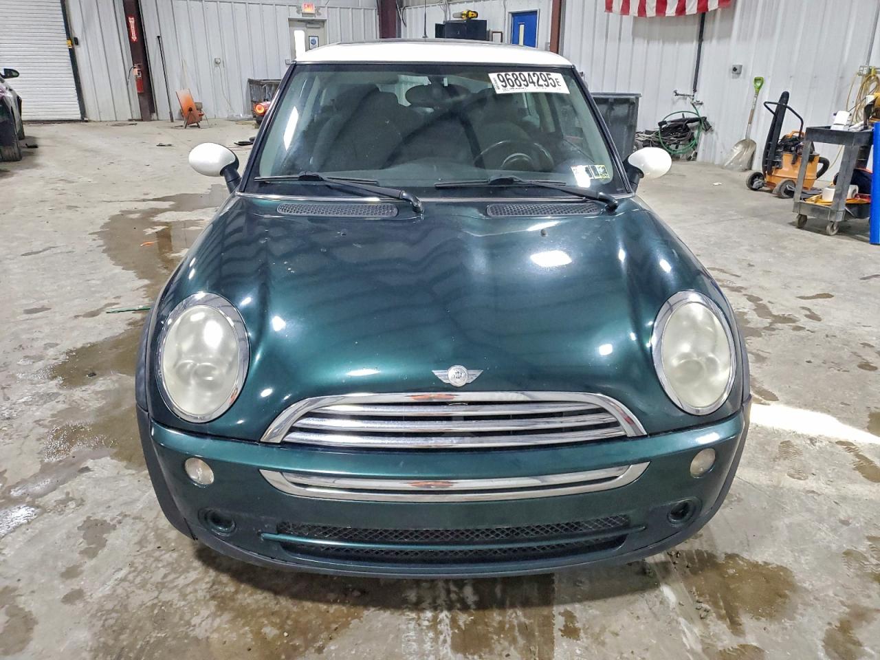2005 MINI COOPER photo 5