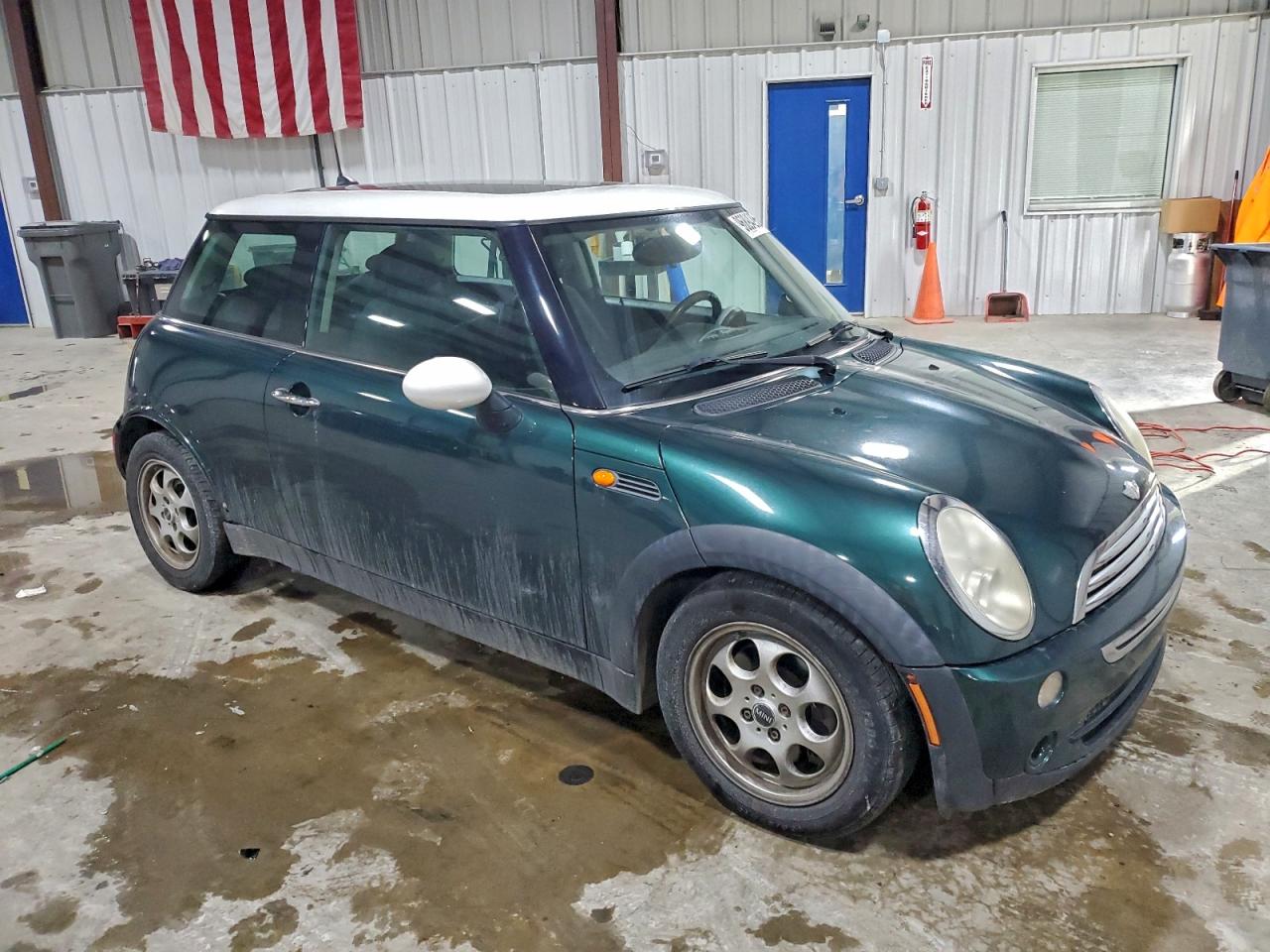 2005 MINI COOPER photo 4