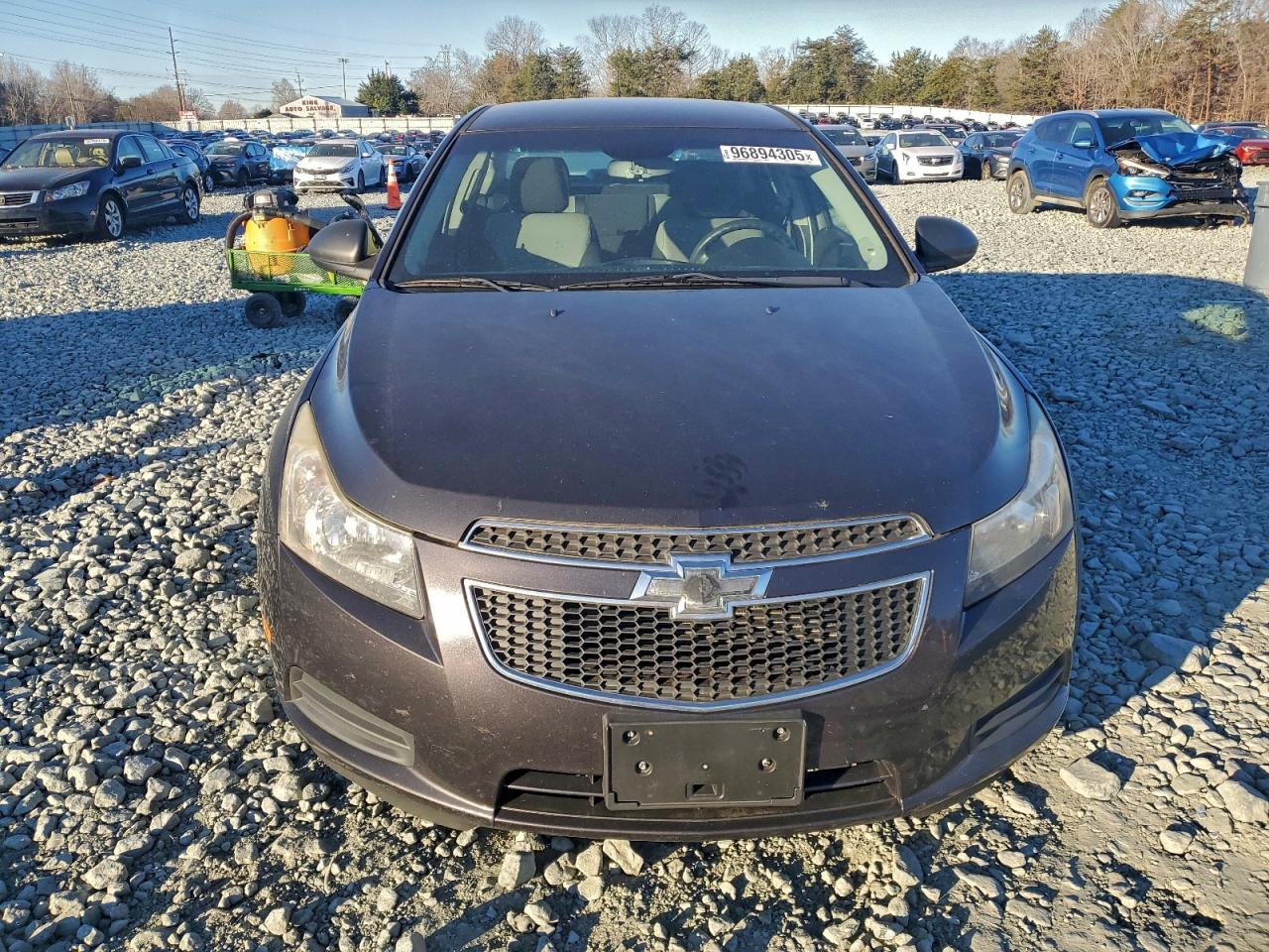 2014 CHEVROLET CRUZE LS photo 5