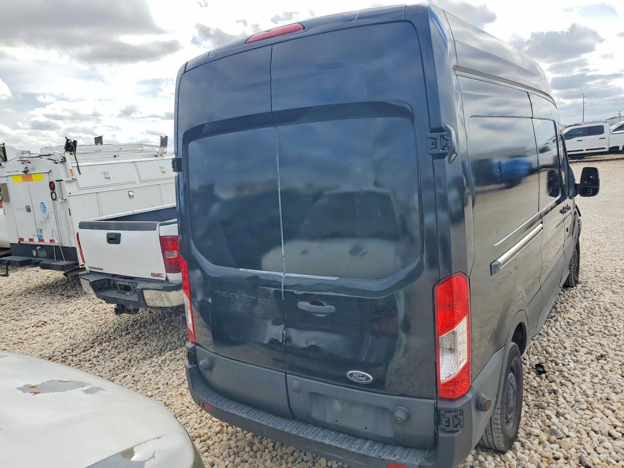 2017 FORD TRANSIT T-250 DELIVERY VAN photo 11