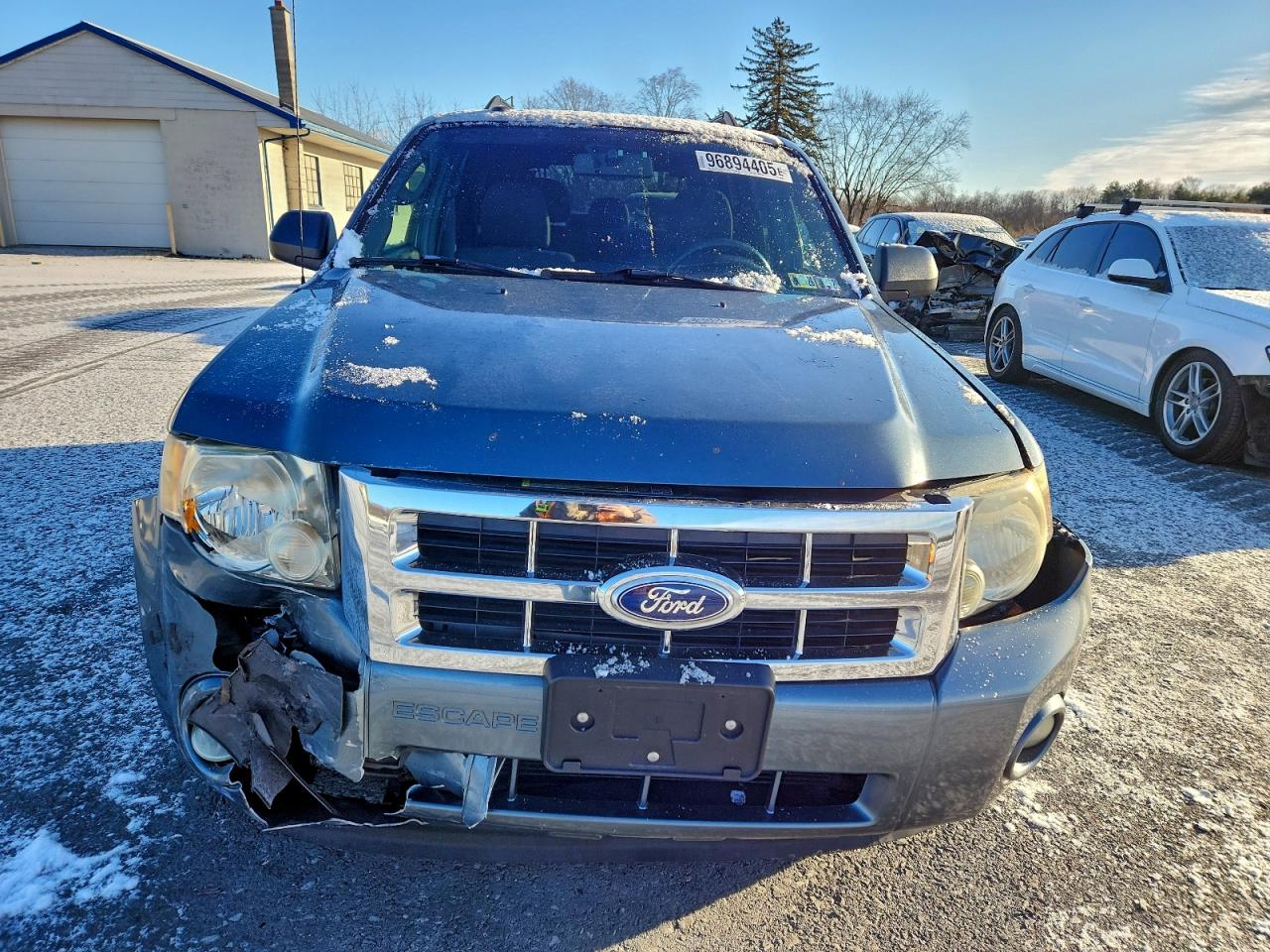 2010 FORD ESCAPE XLT photo 9