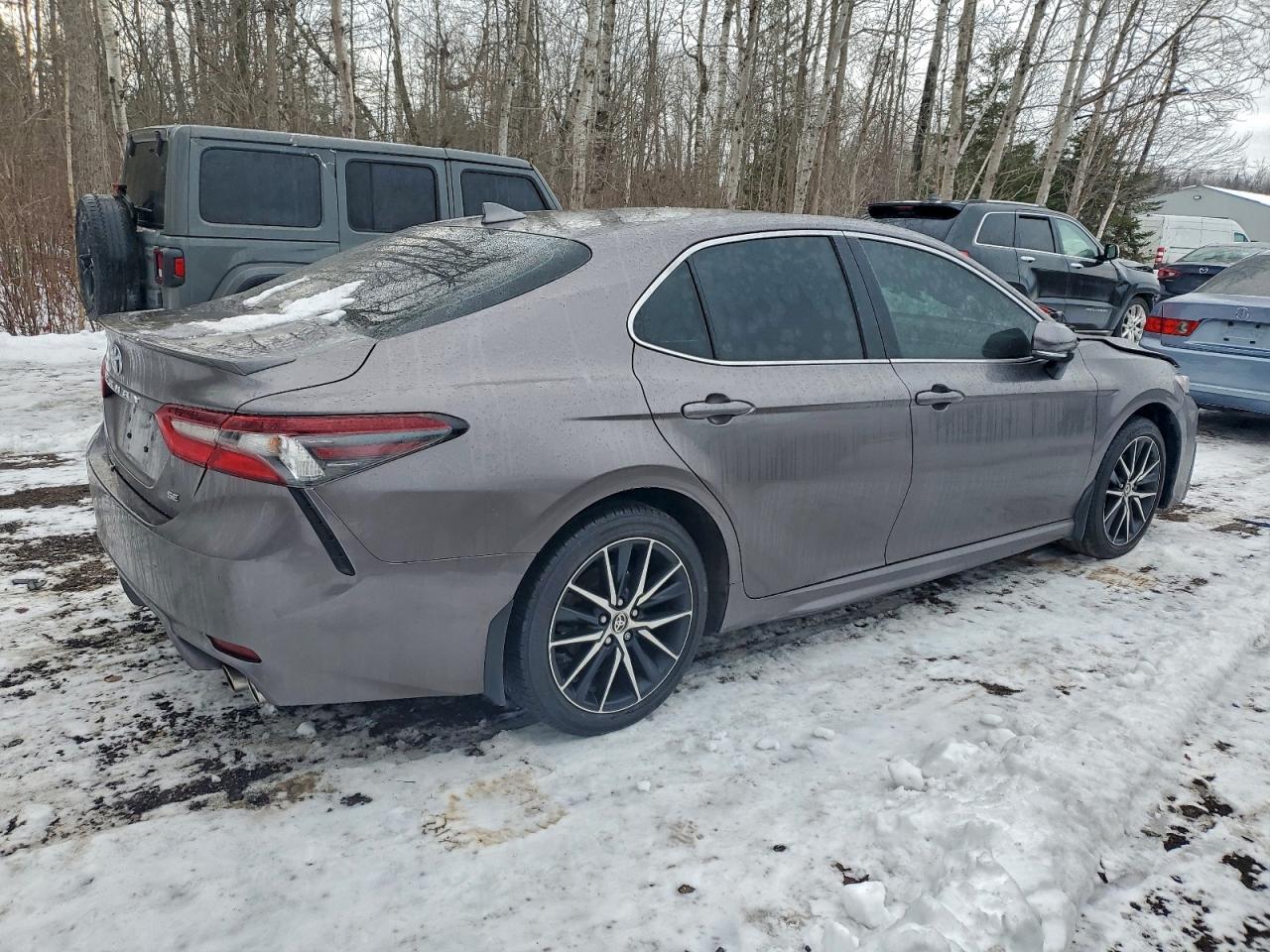 2024 TOYOTA CAMRY SE NIGHT SHADE photo 3