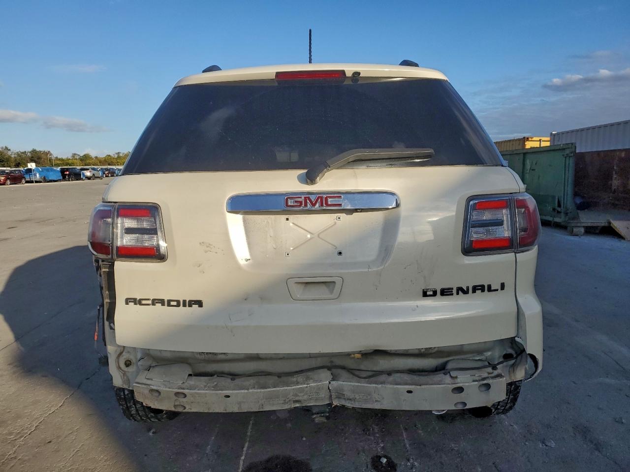 2015 GMC ACADIA DENALI photo 11
