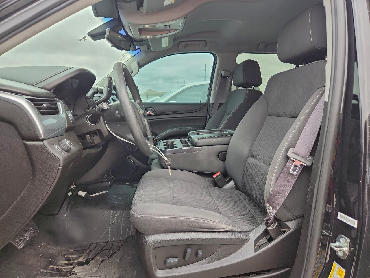 2017 CHEVROLET TAHOE POLICE photo 13