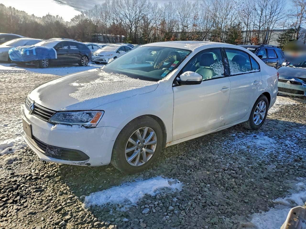 2011 VOLKSWAGEN JETTA