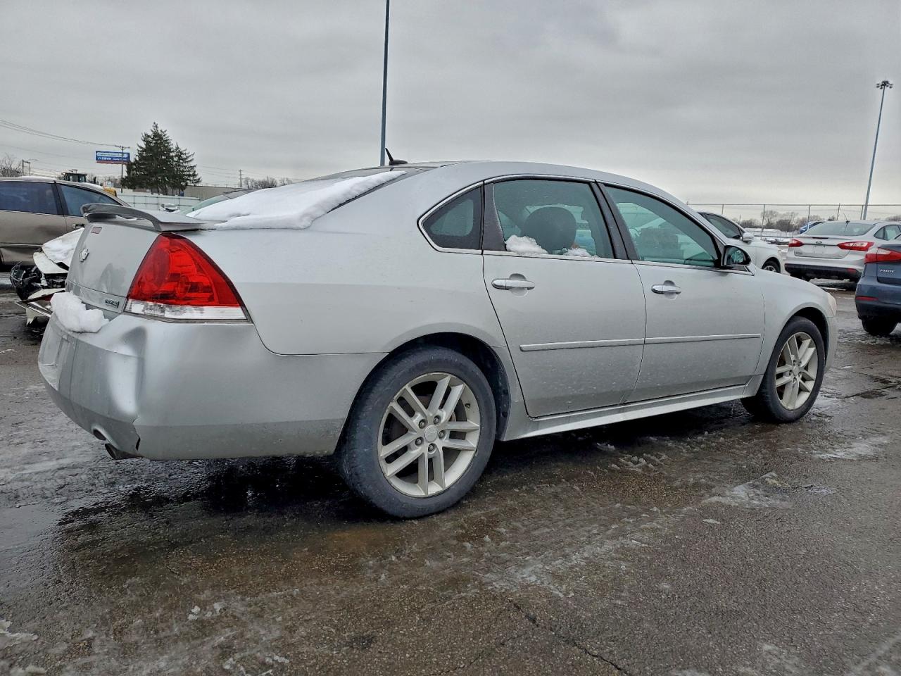 2012 CHEVROLET IMPALA LTZ photo 3
