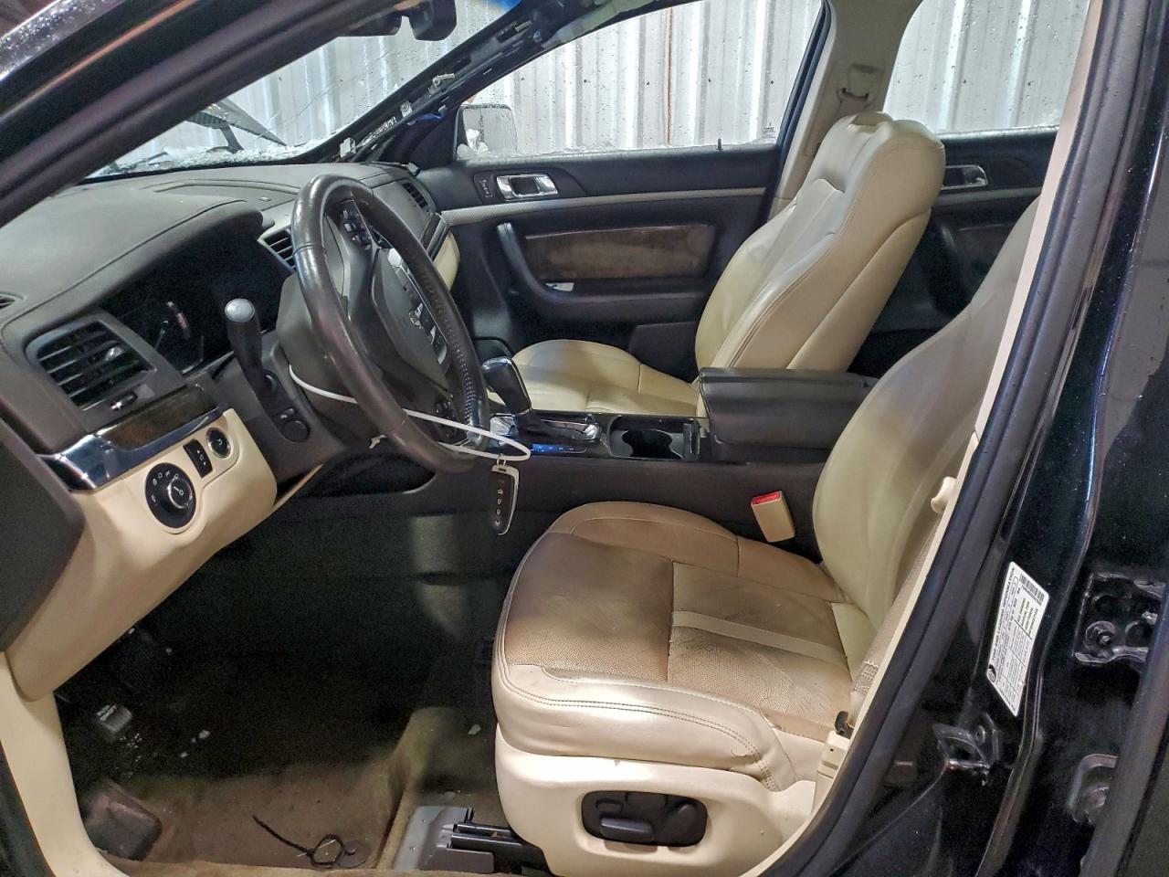 2014 LINCOLN MKS photo 7