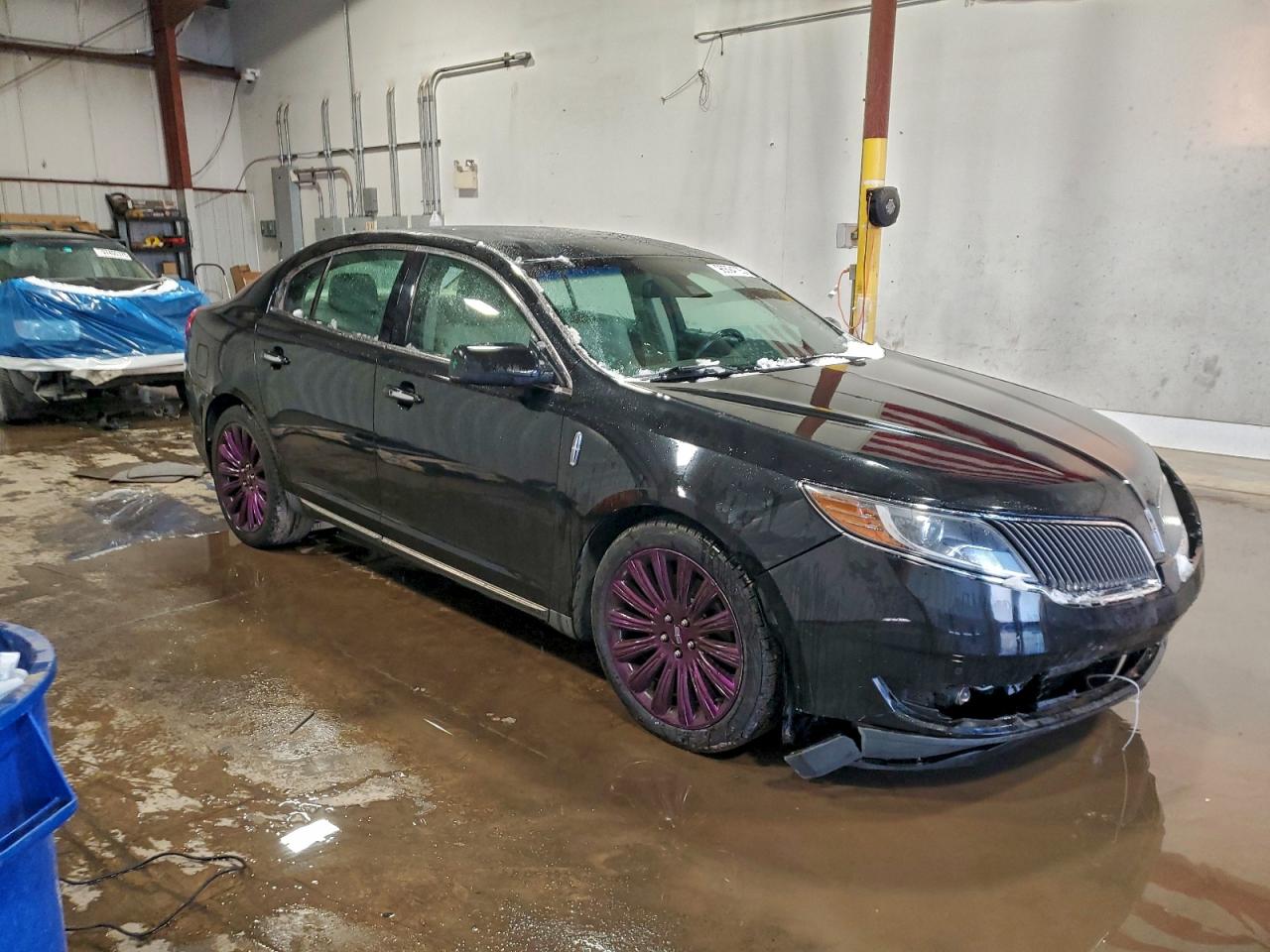 2014 LINCOLN MKS photo 4