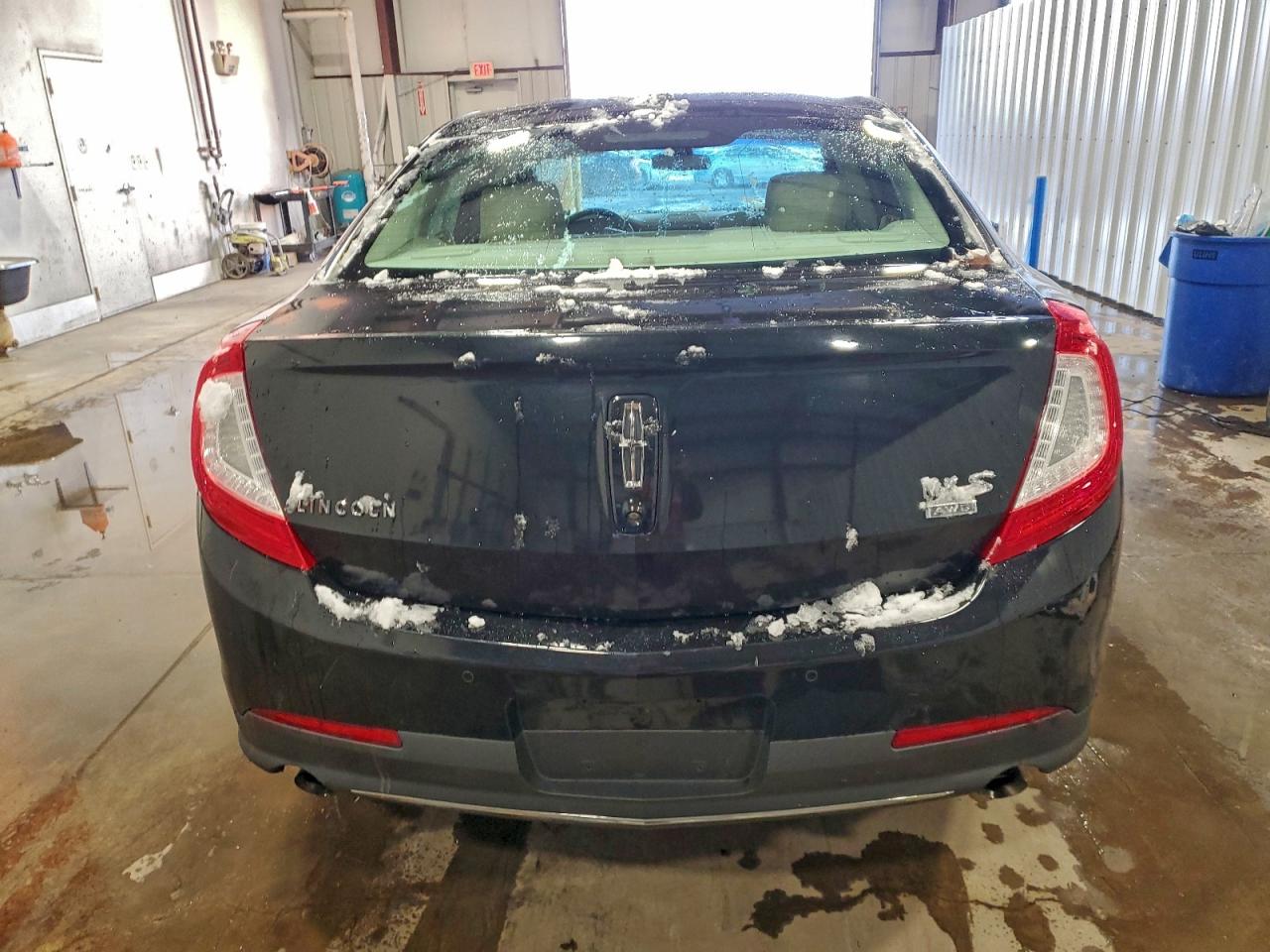 2014 LINCOLN MKS photo 6
