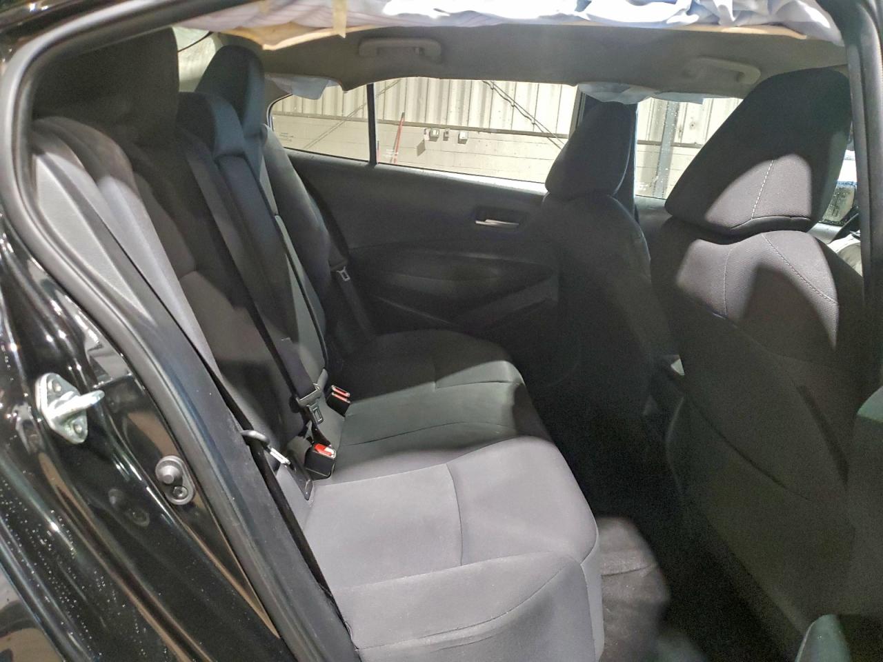 2020 TOYOTA COROLLA LE photo 28