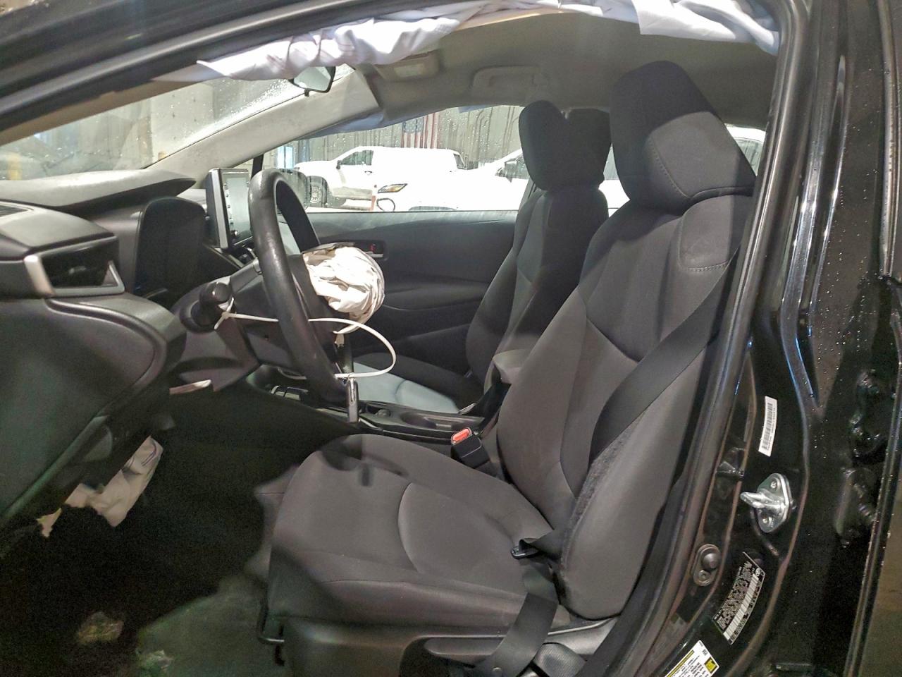 2020 TOYOTA COROLLA LE photo 19