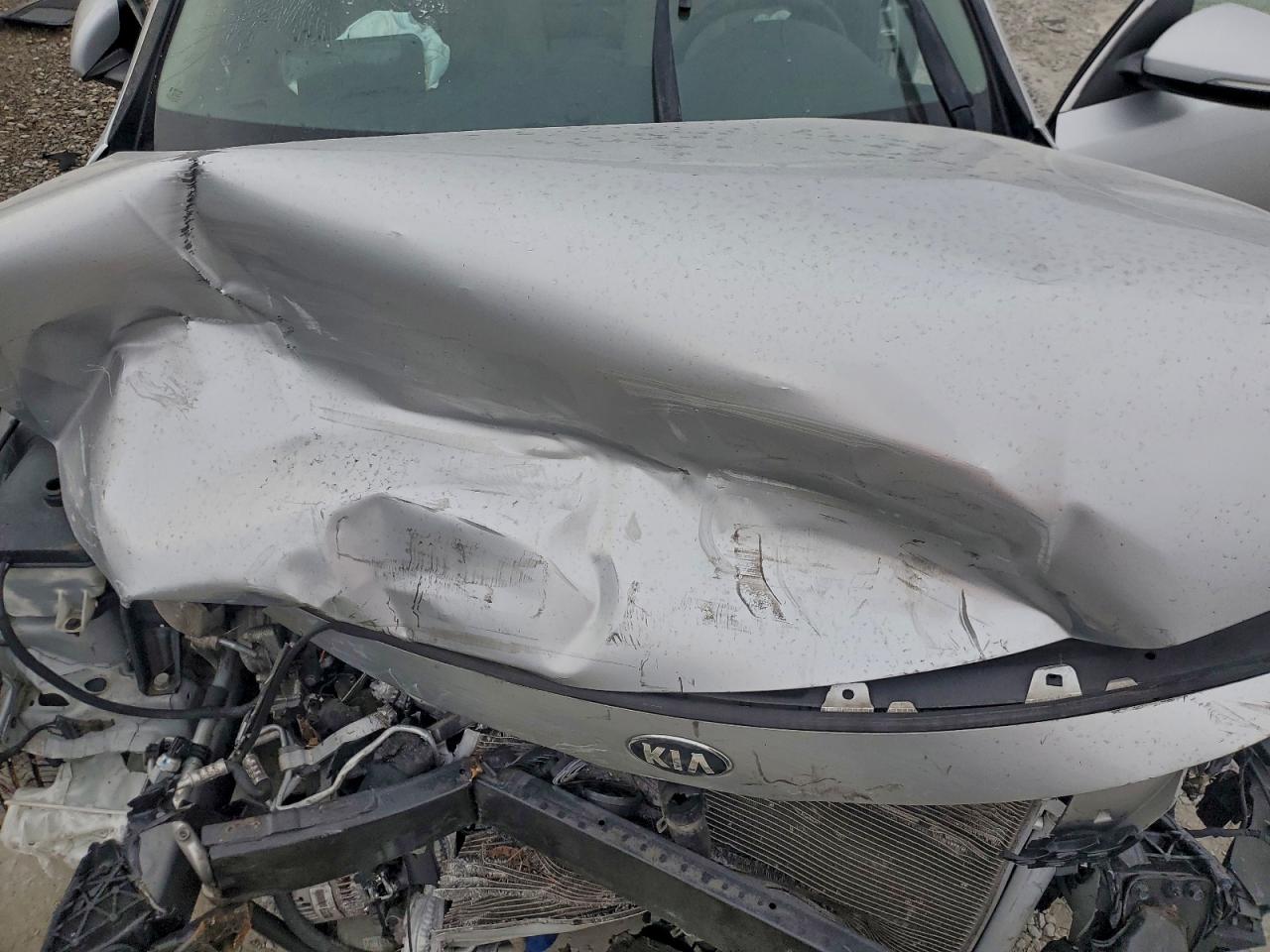 2016 KIA OPTIMA LX photo 31