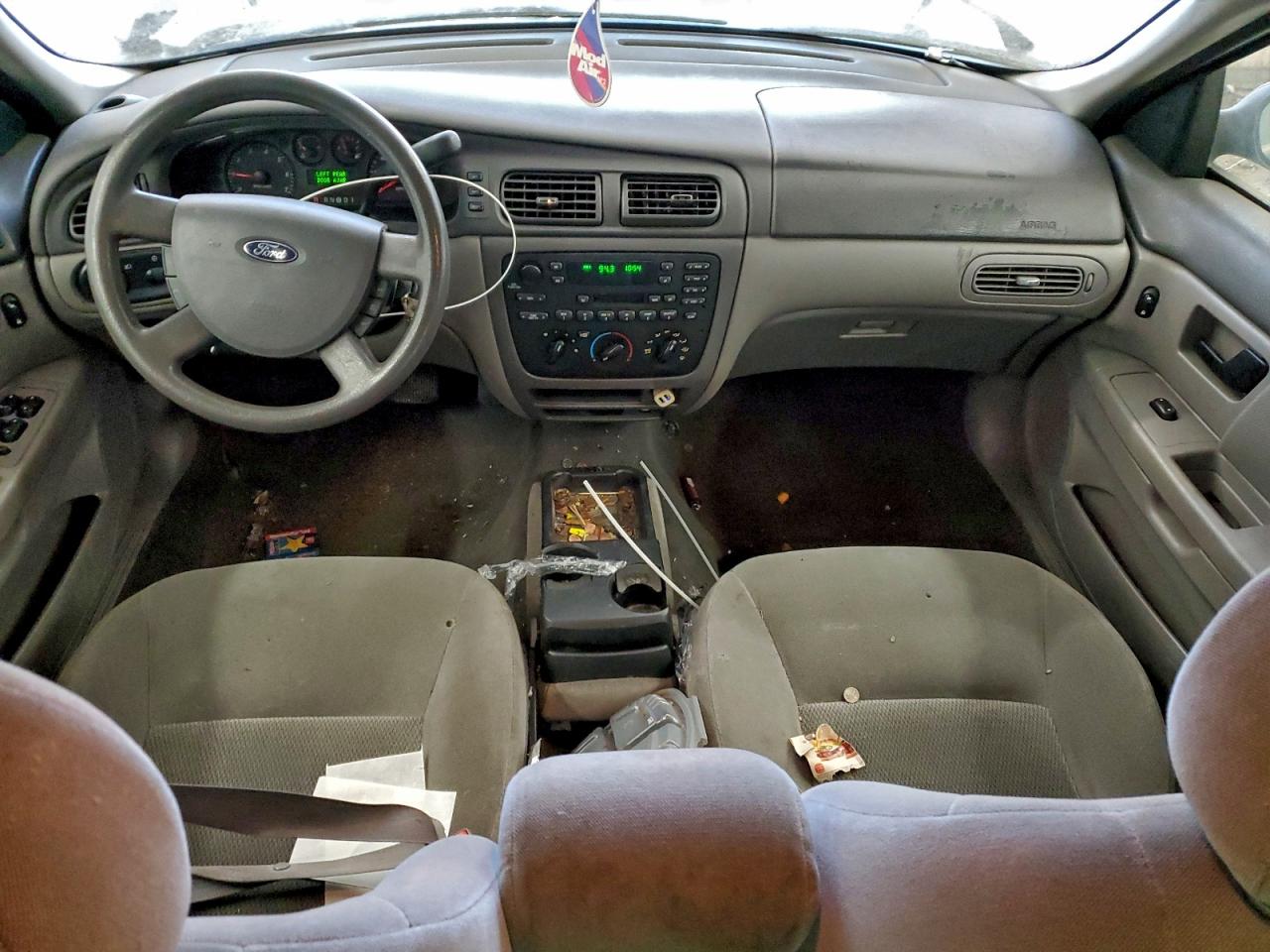 2006 FORD TAURUS SE photo 8