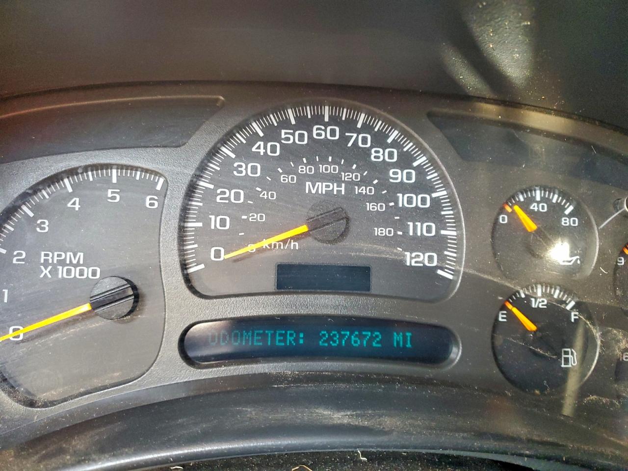 2004 CHEVROLET SILVERADO K2500 HEAVY DUTY photo 9