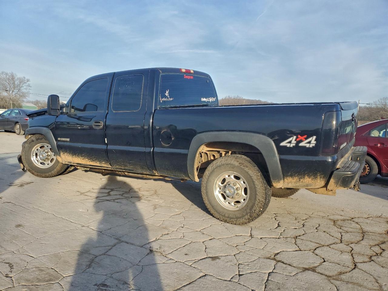 2004 CHEVROLET SILVERADO K2500 HEAVY DUTY photo 2