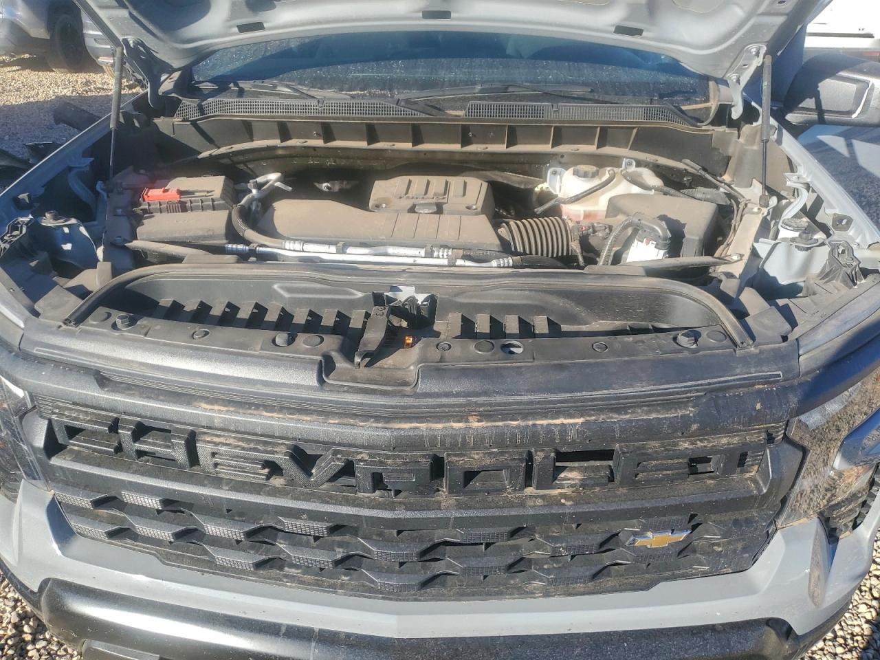2024 CHEVROLET SILVERADO K1500 photo 11