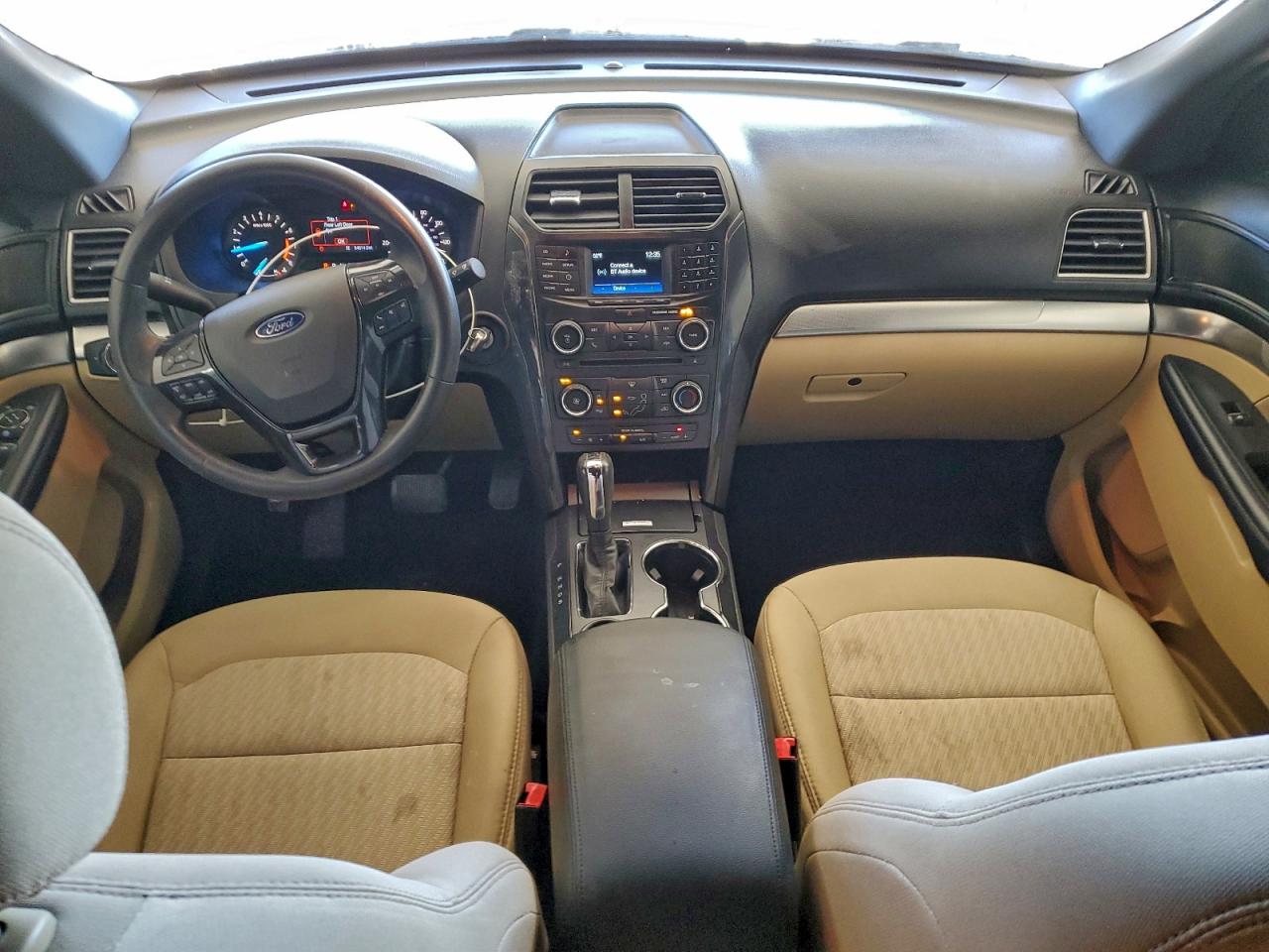 2017 FORD EXPLORER photo 8