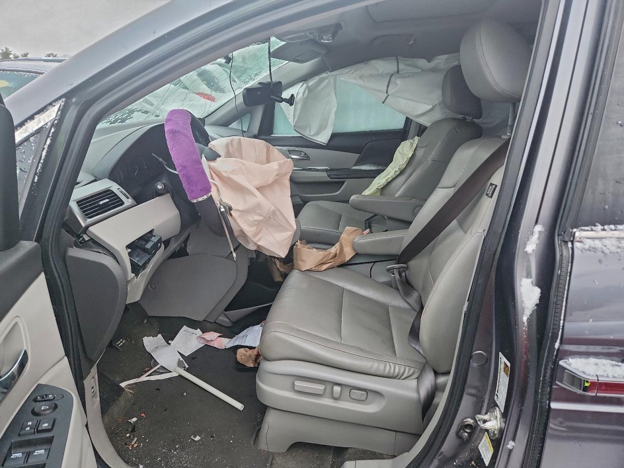 2016 HONDA ODYSSEY EXL photo 13