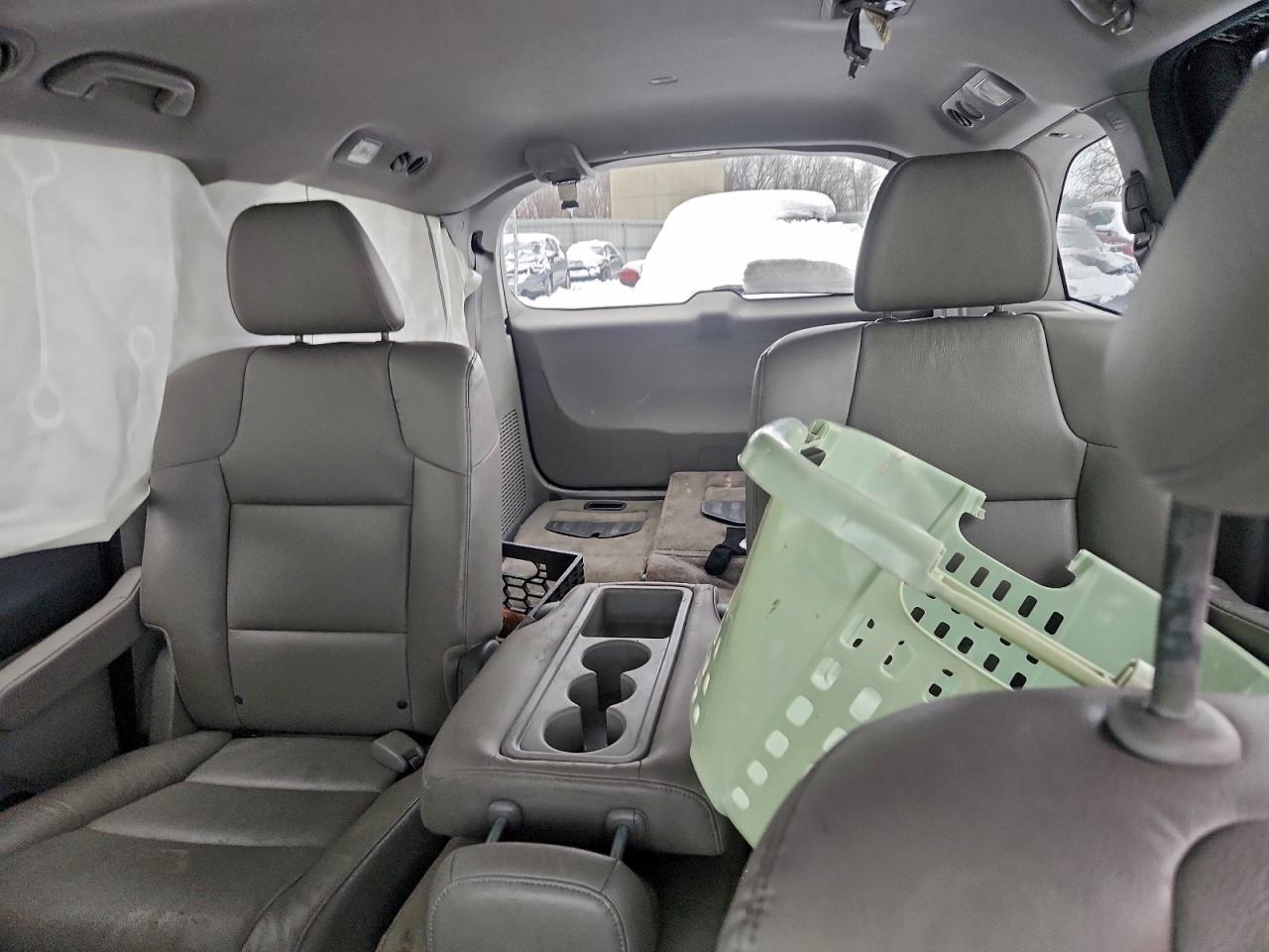 2016 HONDA ODYSSEY EXL photo 19