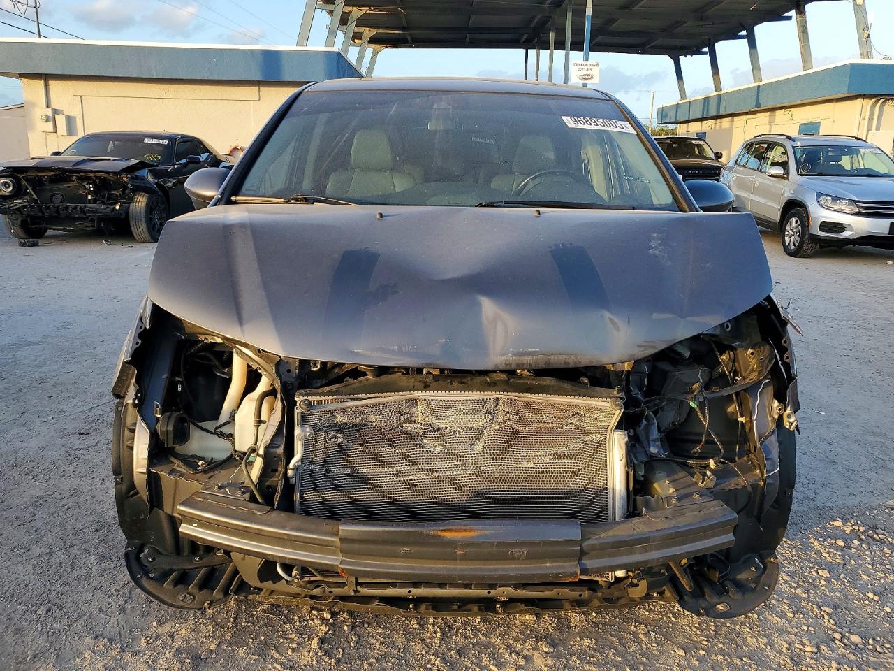 2016 HONDA ODYSSEY EXL photo 9