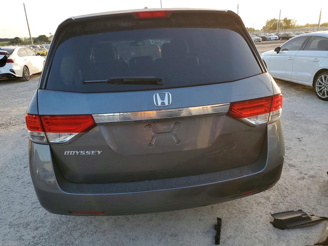 2016 HONDA ODYSSEY EXL photo 11