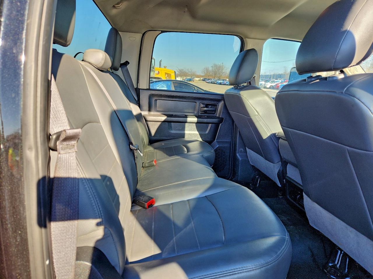 2018 RAM 2500 ST photo 28