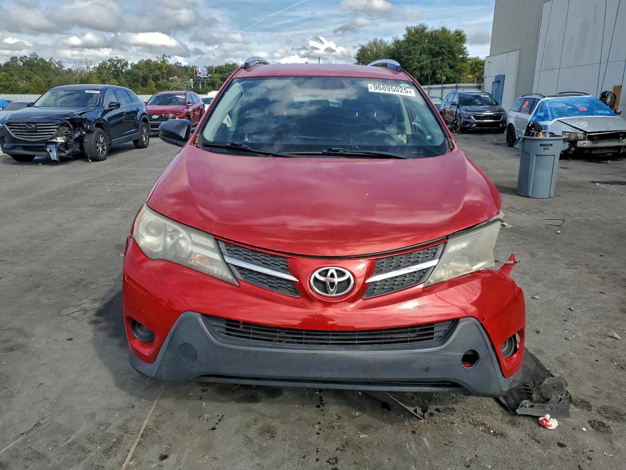 2015 TOYOTA RAV4 LE photo 9