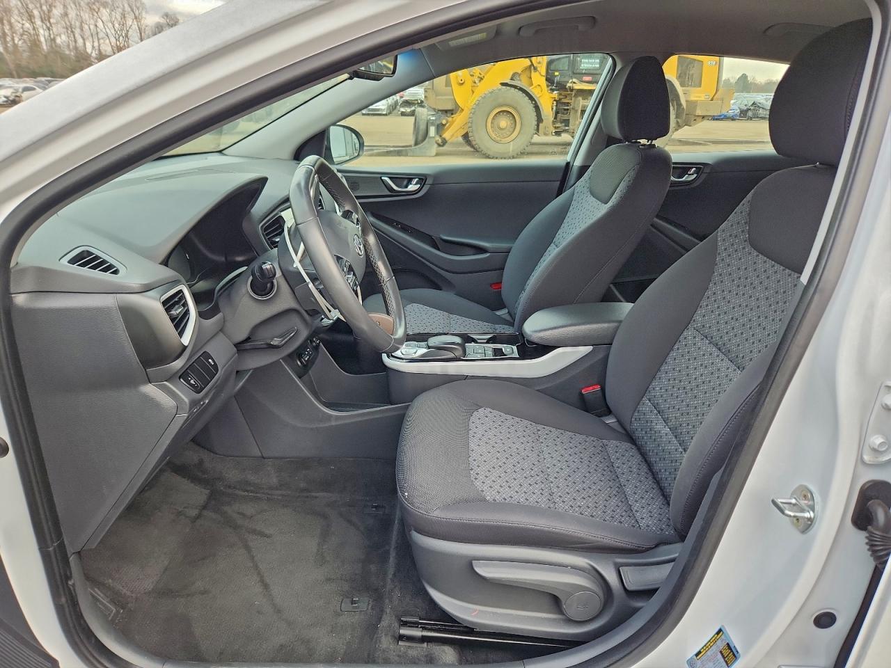 2019 HYUNDAI IONIQ photo 13